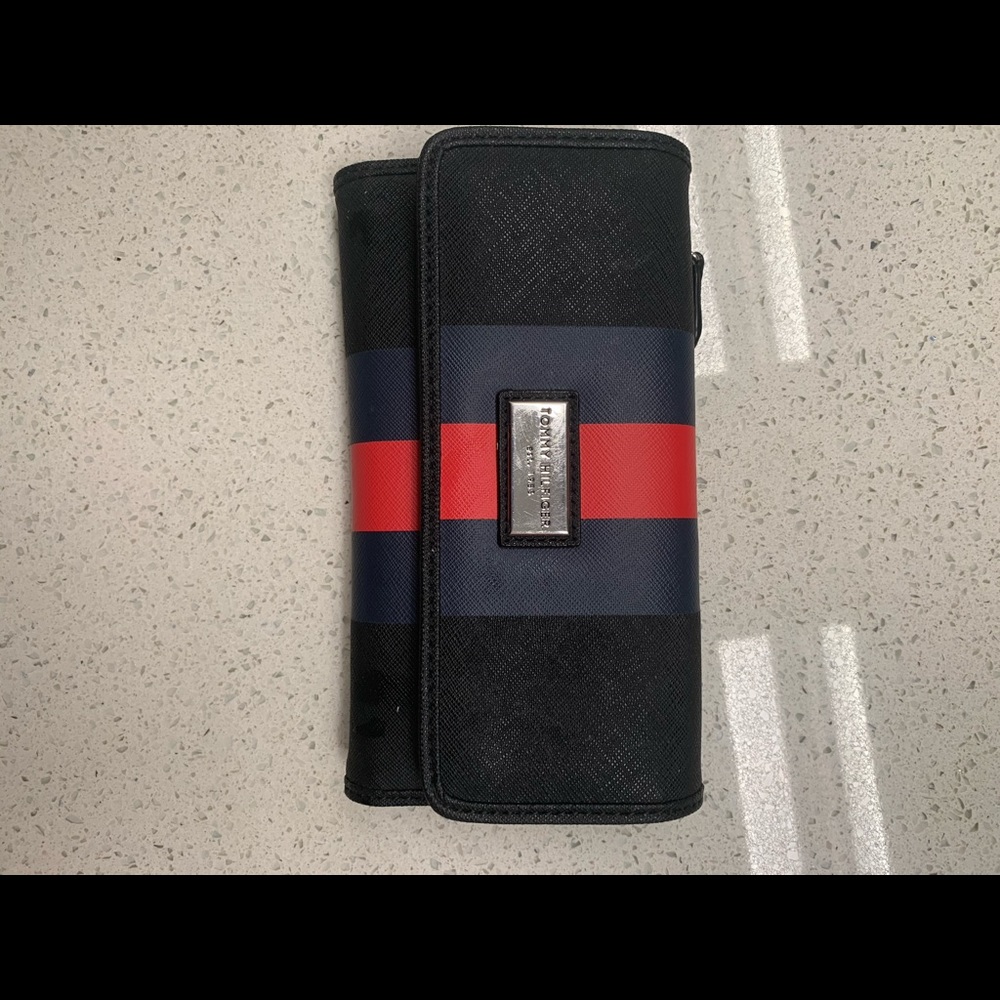 Tommy Hilfiger Wallet